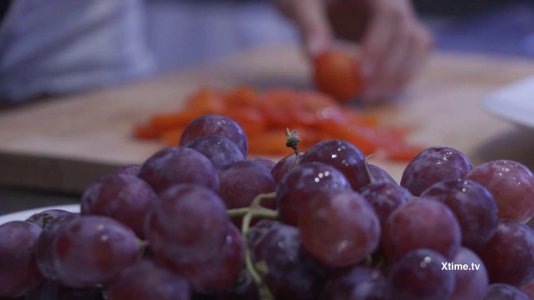 Превью Муж жарит попку жены на кухне, а потом и в супружеской спальне № 10151