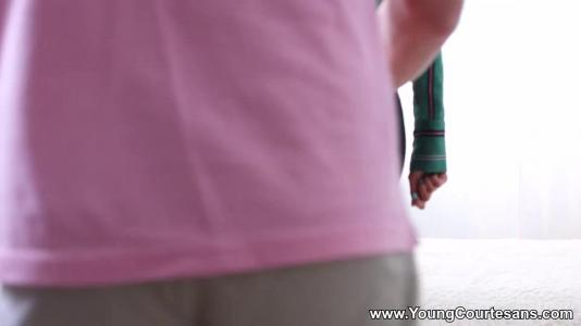 Превью Настоящий мачо отлично лижет пилотку и трахает раком свою красотку № 104