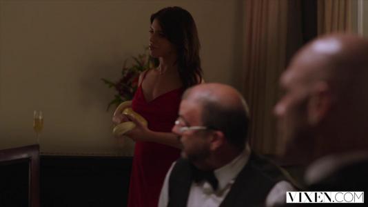 Превью Деловой мужик довел до оргазма двух сексуальных цыпочек № 1053