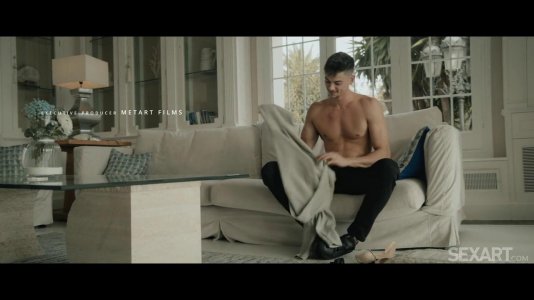 Превью Брюнетка в чулках красиво извивается на стояке приятеля № 19042