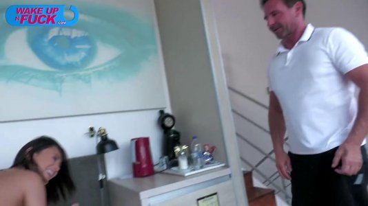 Превью Девушка обе дырочки подставила во время кастинга № 19051