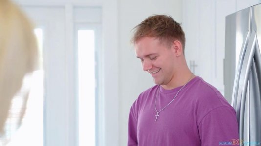 Превью Страстная милфа отлично провела время на молодом члене № 19135