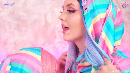 Превью Девушки получили удовольствие от резинового члена № 19251