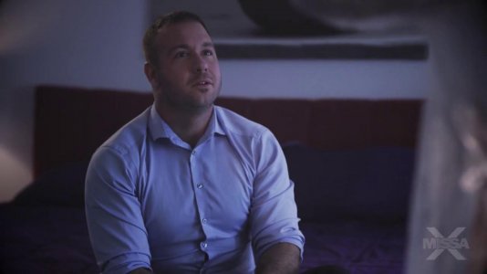 Превью Девушка в белых чулках оседлала ствол чужого жениха № 19276