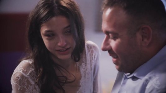 Превью Девушка в белых чулках оседлала ствол чужого жениха № 19276