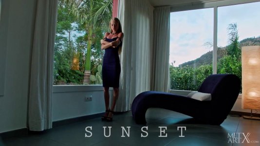 Превью Блондинка секс-игрушкой подарила себе нежное удовольствие № 19284