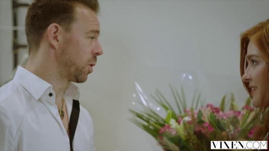 Превью Мачо вылизал все щелки рыженькой и прокатил ее на своем члене № 292