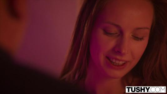 Превью Лысый мужик жарко отымел подругу в ее тугие и аппетитные щелки № 36