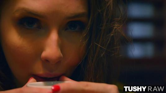 Превью Похотливая телка заслужено получила в попку большой черный член № 511