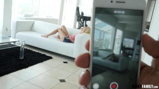 Превью Брат уломал похотливую сестру отсосать его мощный пенис № 581