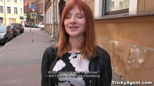 Превью Рыженькая телка с удовольствием трахнулась с незнакомым мужиком № 719