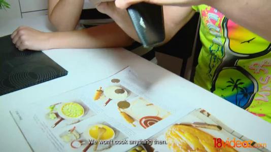 Превью Телка дала самцу трахнуть себя в анал, чтобы отработать долг бойфренда № 800