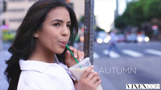 Превью Парень возбудил брюнетку куни и подарил ей самый яркий секс в ее жизни № 858